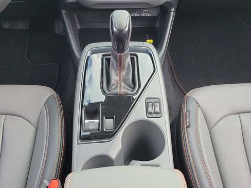 Certified 2024 Subaru Crosstrek 2.5i Limited image 18