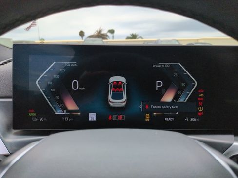 Used 2023 BMW i4 eDrive35 w/ Premium Package RWD image 11