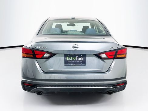 Used 2019 Nissan Altima 2.5 SV FWD image 7