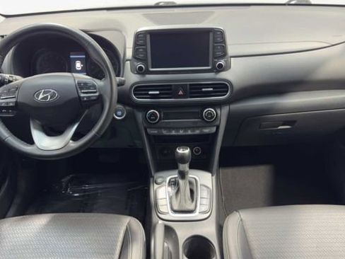 Used 2021 Hyundai Kona Ultimate FWD image 18
