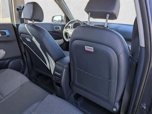 New 2026 Hyundai Venue SEL image 28