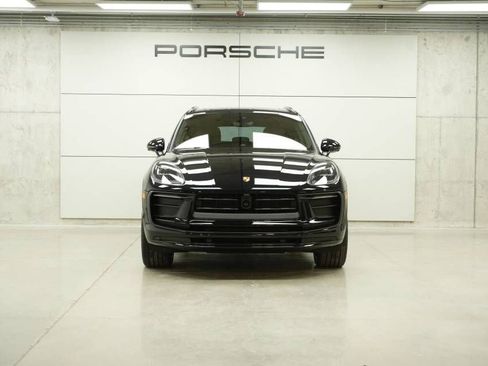 New 2026 Porsche Macan Turbo AWD/4WD image 10