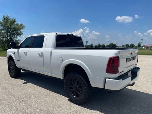 Used 2026 RAM 3500 Limited AWD/4WD image 4