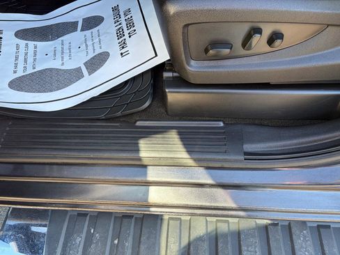 Used 2016 GMC Sierra 2500 SLT w/ Driver Alert Package image 23