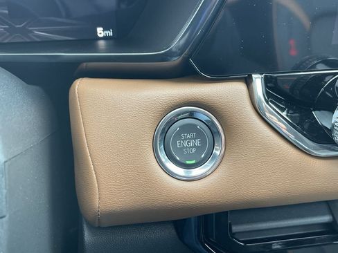 New 2026 GMC Canyon AT4 w/ Technology Plus Package AWD/4WD image 17