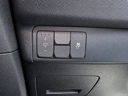 Used 2016 Kia Soul + FWD image 17