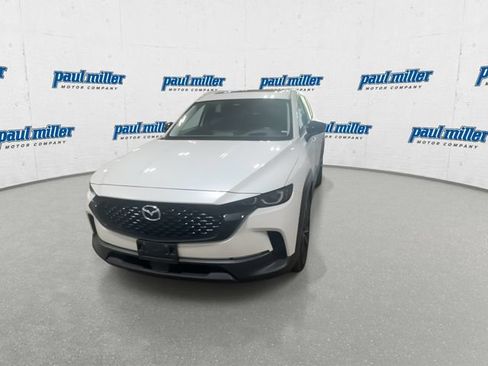 Certified 2025 MAZDA CX-50 AWD 2.5 S w/ Premium Plus Pkg image 4