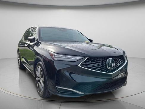 Used 2025 Acura MDX FWD w/ Technology Package image 4