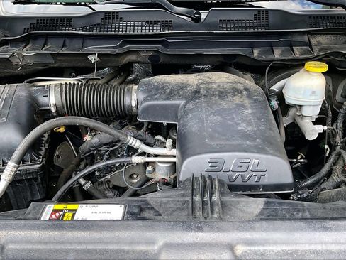 Used 2021 RAM 1500 Tradesman w/ Tradesman SXT Package AWD/4WD image 32