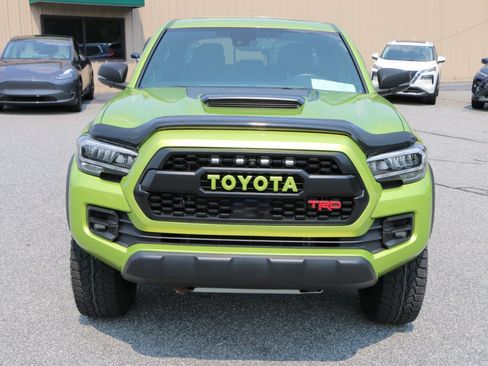 Used 2022 Toyota Tacoma SR5 AWD/4WD image 11