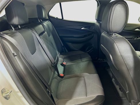 Used 2023 Buick Encore GX Select w/ Sport Touring Package image 23