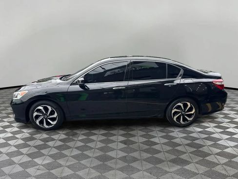 Used 2017 Honda Accord EX-L image 8