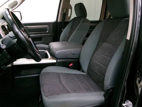 Used 2018 RAM 1500 Big Horn AWD/4WD image 22