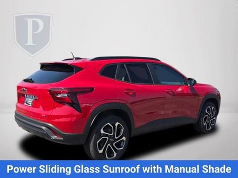 New 2026 Chevrolet Trax RS w/ Sunroof Package FWD image 6