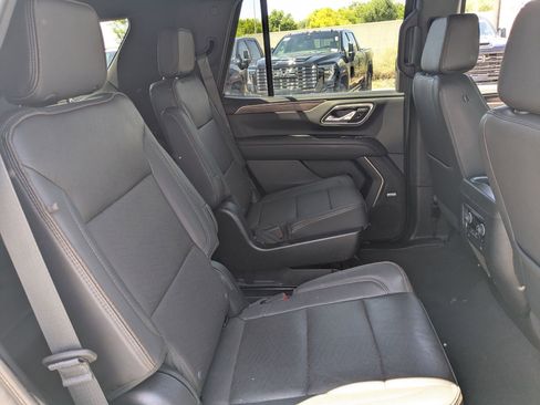 Certified 2023 Chevrolet Tahoe High Country AWD/4WD image 30