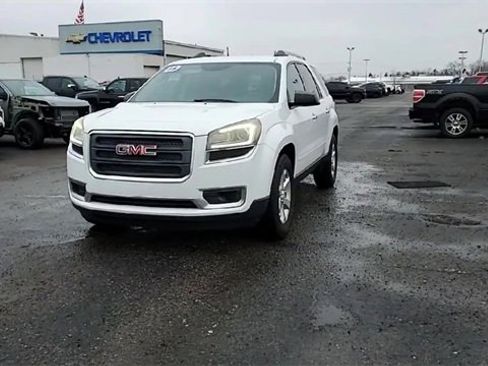 Used 2016 GMC Acadia SLE image 3