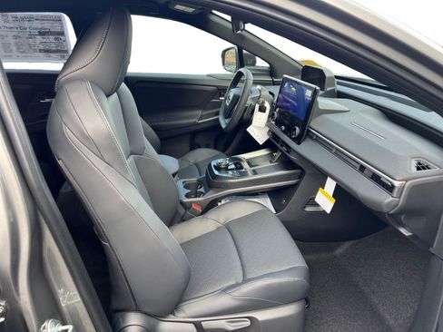 New 2026 Subaru Solterra Premium AWD/4WD image 15