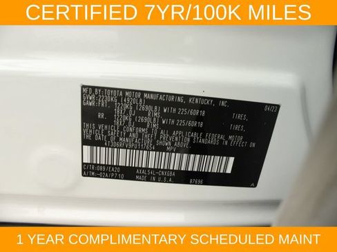 Used 2023 Toyota RAV4 Limited AWD/4WD image 28