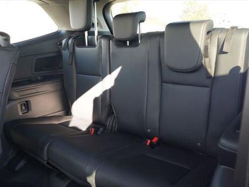 New 2026 Subaru Ascent Premium image 8