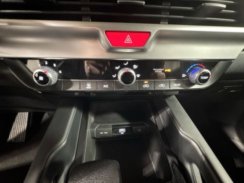 Used 2020 Kia Telluride LX image 25