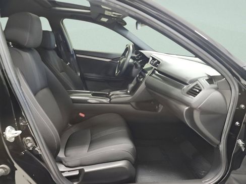 Certified 2018 Honda Civic EX image 17