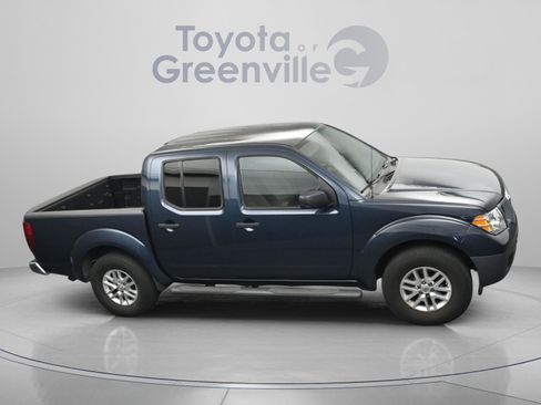 Used 2019 Nissan Frontier SV image 20