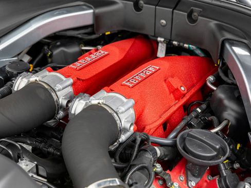 Certified 2022 Ferrari Portofino M image 47