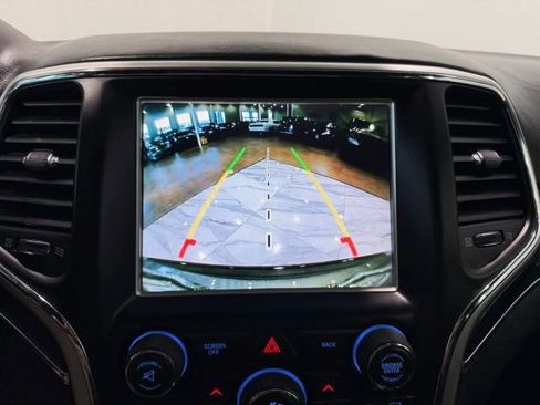 Used 2015 Jeep Grand Cherokee High Altitude RWD image 19