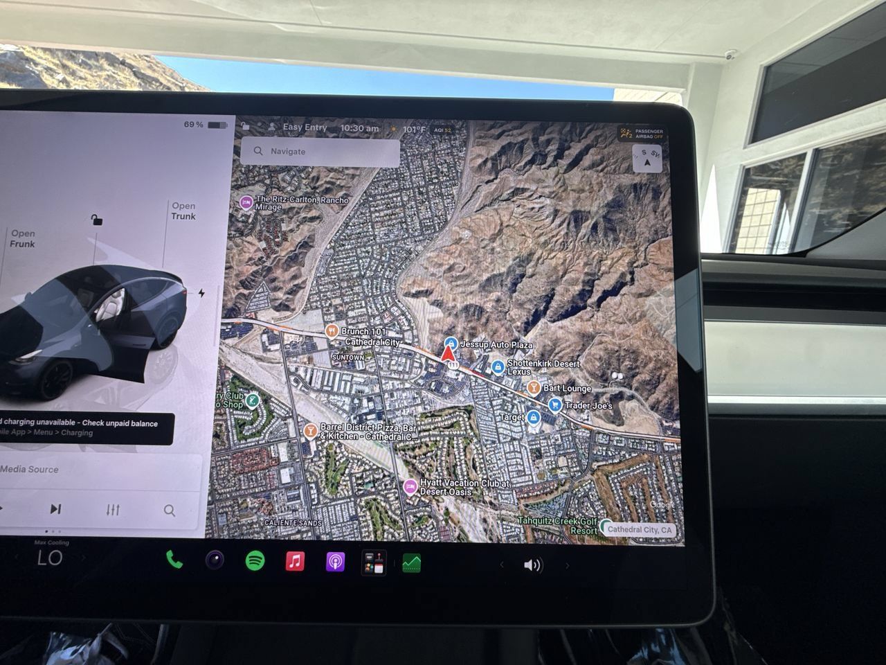 Used 2024 Tesla Model Y Performance AWD/4WD image 14