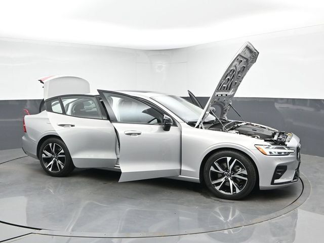 Used 2023 Volvo S60 B5 Core w/ Climate Package FWD image 48