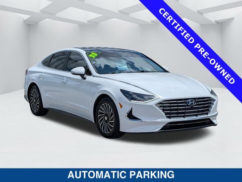 Used 2023 Hyundai Sonata Limited w/ Cargo Package FWD image 2