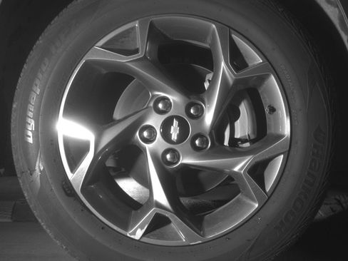 Used 2025 Chevrolet Trax LT FWD image 13