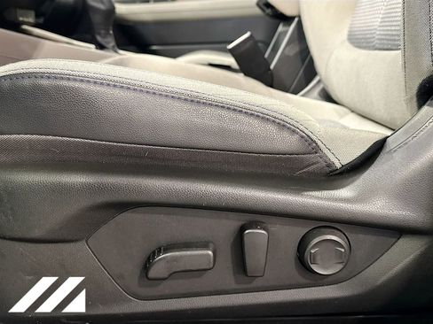 Certified 2025 Subaru Forester Premium image 20