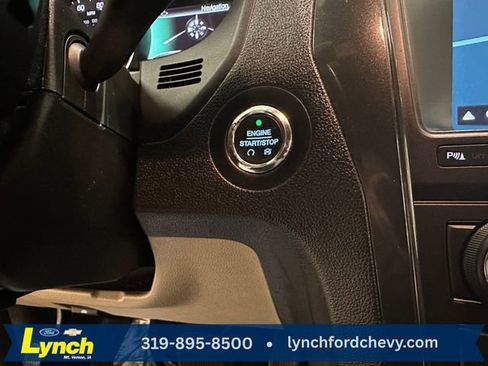 Used 2017 Ford Explorer XLT w/ Equipment Group 202A image 17