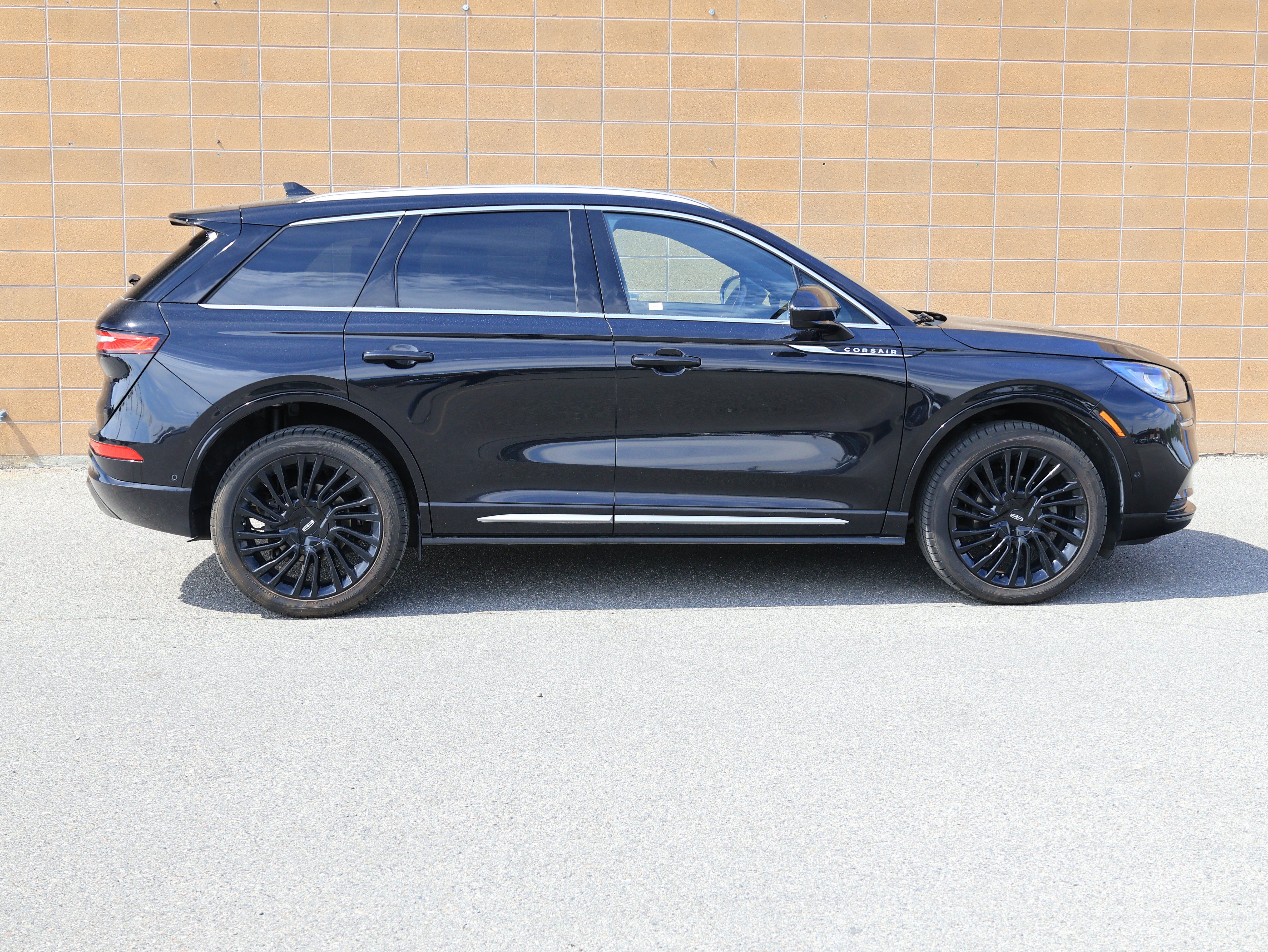 Used 2022 Lincoln Corsair Reserve AWD/4WD image 4