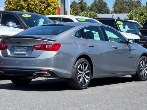 Used 2024 Chevrolet Malibu RS w/ LPO, Floor Liner Package FWD image 5