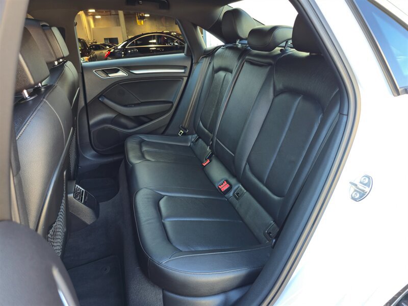 Used 2019 Audi A3 2.0T Premium Plus w/ Premium Plus Package AWD/4WD image 32