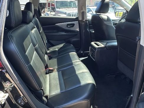 Used 2016 Nissan Murano Platinum w/ Platinum Technology Package FWD image 23