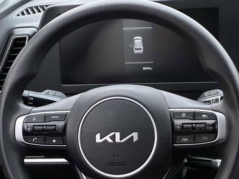 Used 2024 Kia Sportage LX image 20