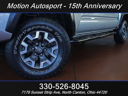 Used 2019 Toyota Tacoma TRD Off-Road image 42