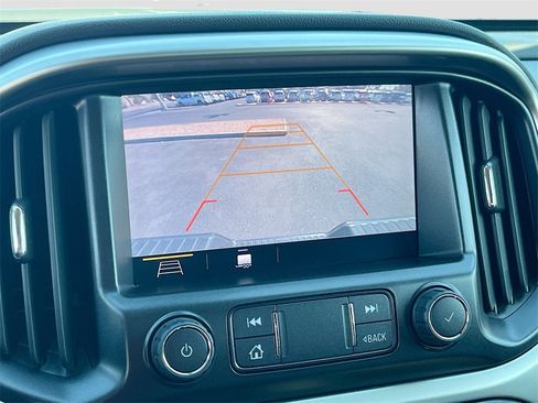 Used 2022 Chevrolet Colorado ZR2 w/ ZR2 Dusk Special Edition image 13