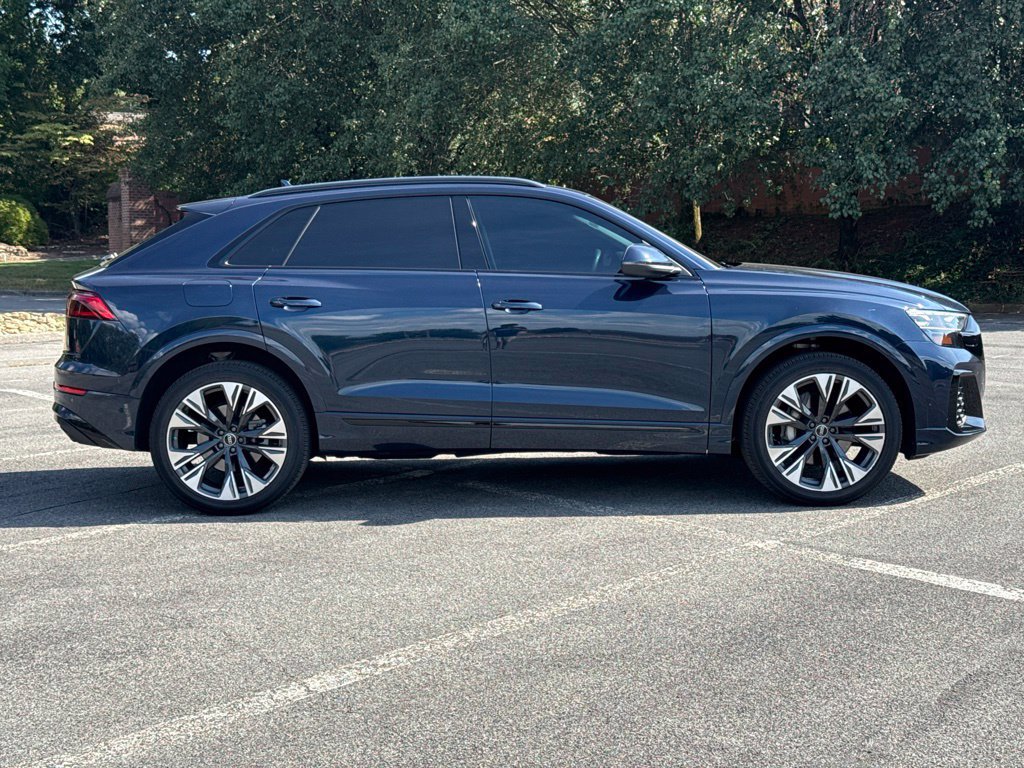 Used 2025 Audi Q8 Premium Plus AWD/4WD image 5