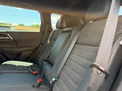 Used 2023 Mitsubishi Outlander SE AWD/4WD image 22