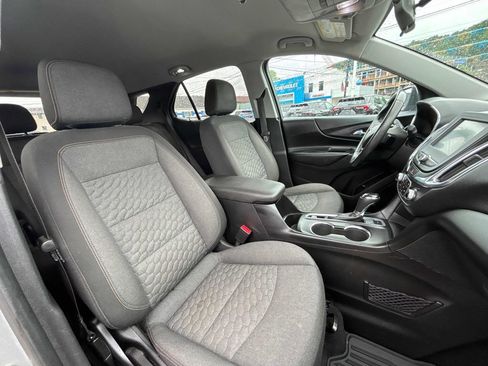 Used 2018 Chevrolet Equinox LT AWD/4WD image 30