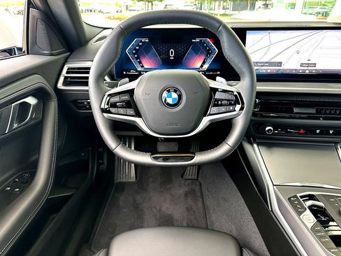 Certified 2025 BMW 230i Coupe RWD image 19