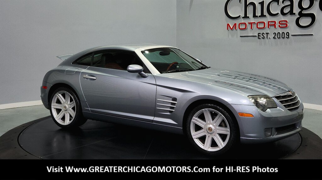 Used 2005 Chrysler Crossfire Limited RWD image 2