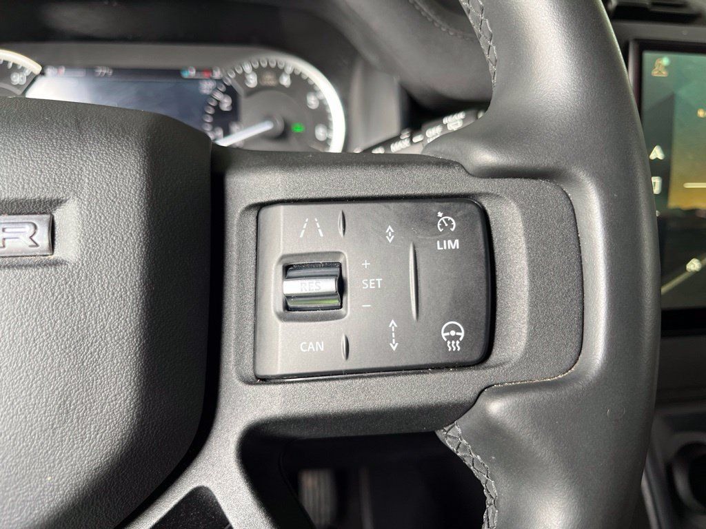 Used 2023 Land Rover Defender 110 75th Limited Edition AWD/4WD image 32
