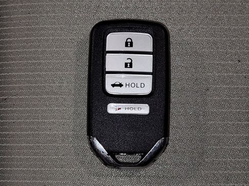 Used 2018 Honda Accord LX image 32