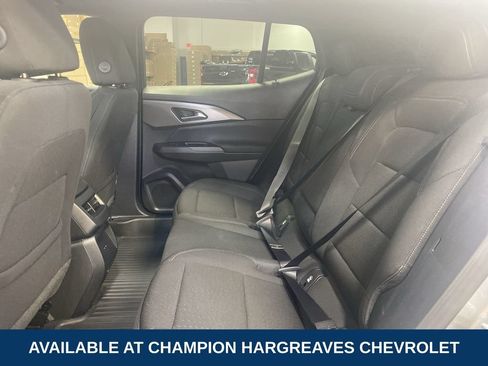 Certified 2025 Chevrolet Equinox EV LT w/ Comfort Package FWD image 33