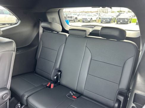 New 2026 Buick Enclave Preferred w/ Power Package AWD/4WD image 36